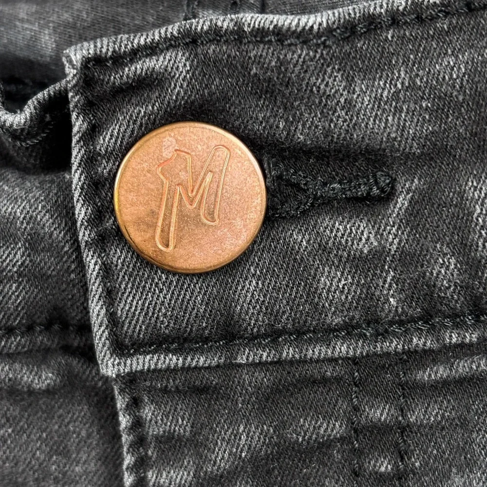 Mugsy Jeans Mens 30x30 (fits 30x29) Black Squid Inks Stretch Slim Straight Denim